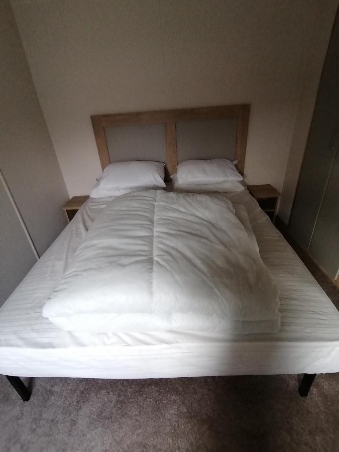 69R Seawick 2 Bedroom Caravan . New For 2022 Saint Osyth Exteriör bild